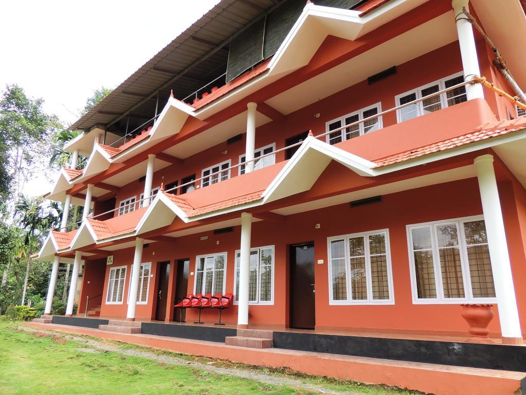 Sunbird Garden Resort Krishnagiri 外观 照片