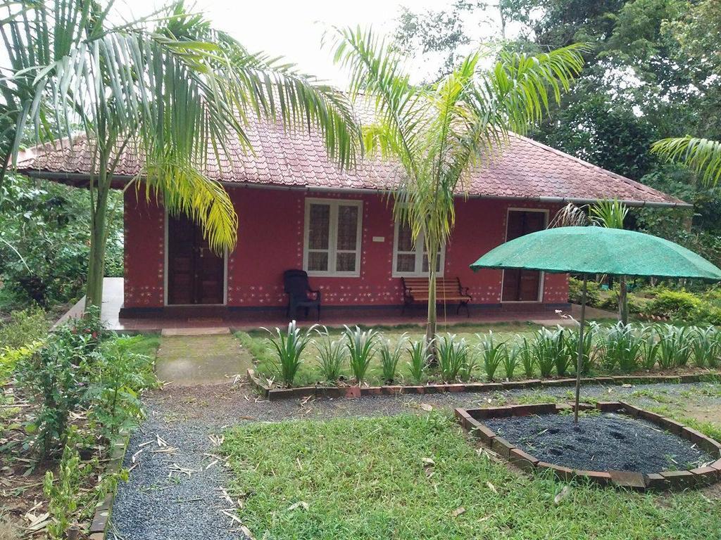 Sunbird Garden Resort Krishnagiri 外观 照片