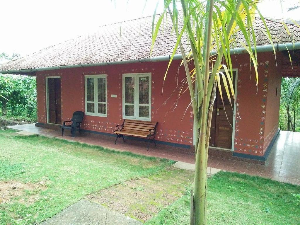 Sunbird Garden Resort Krishnagiri 外观 照片