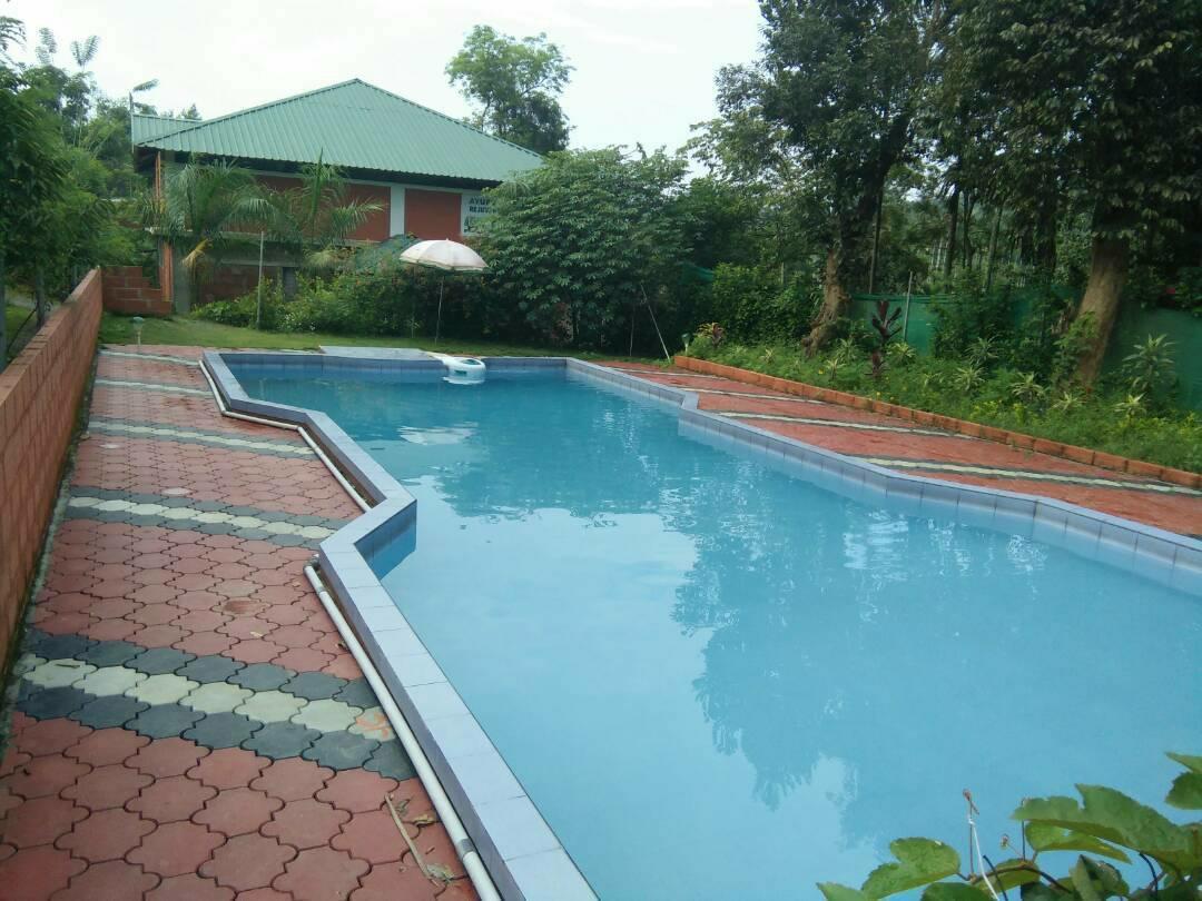 Sunbird Garden Resort Krishnagiri 外观 照片