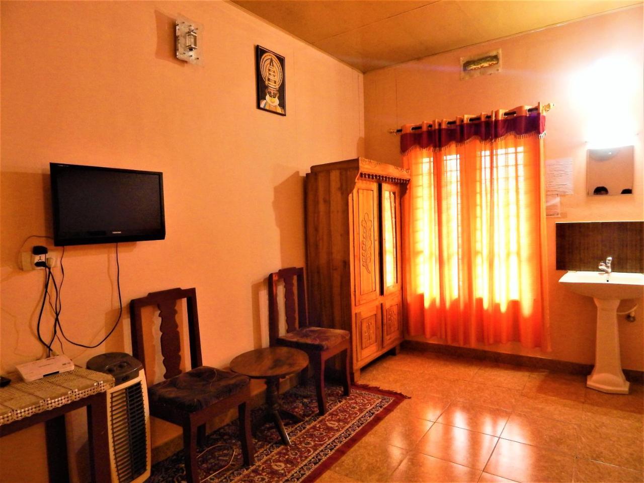 Sunbird Garden Resort Krishnagiri 外观 照片